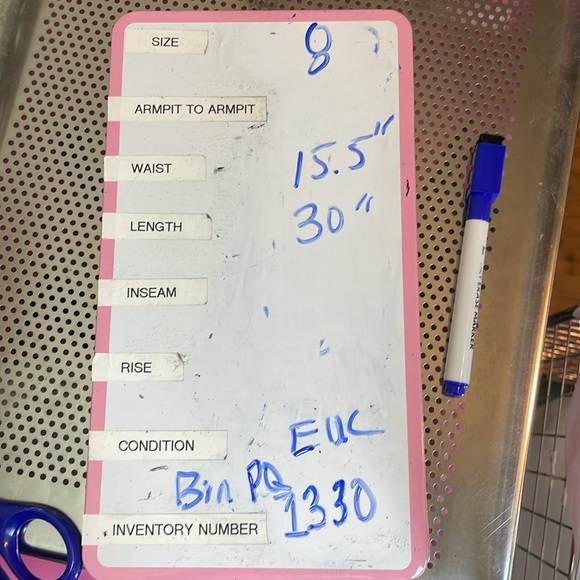 Evan Picone, houndstooth midi length skirt, front slit, side zip size 8 - Picture 10 of 10